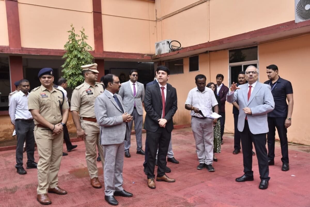 Chief Justice of Chhattisgarh High Court Inspects Jagdalpur District and Sessions Court, Reviews Judicial Infrastructure and Public Services