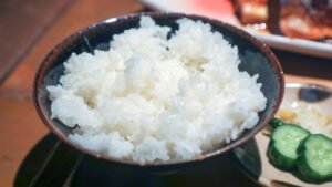 Rice Does Not Cause Weight Gain: Experts Explain the Right Way to Eat Rice for Healthy Weight Loss