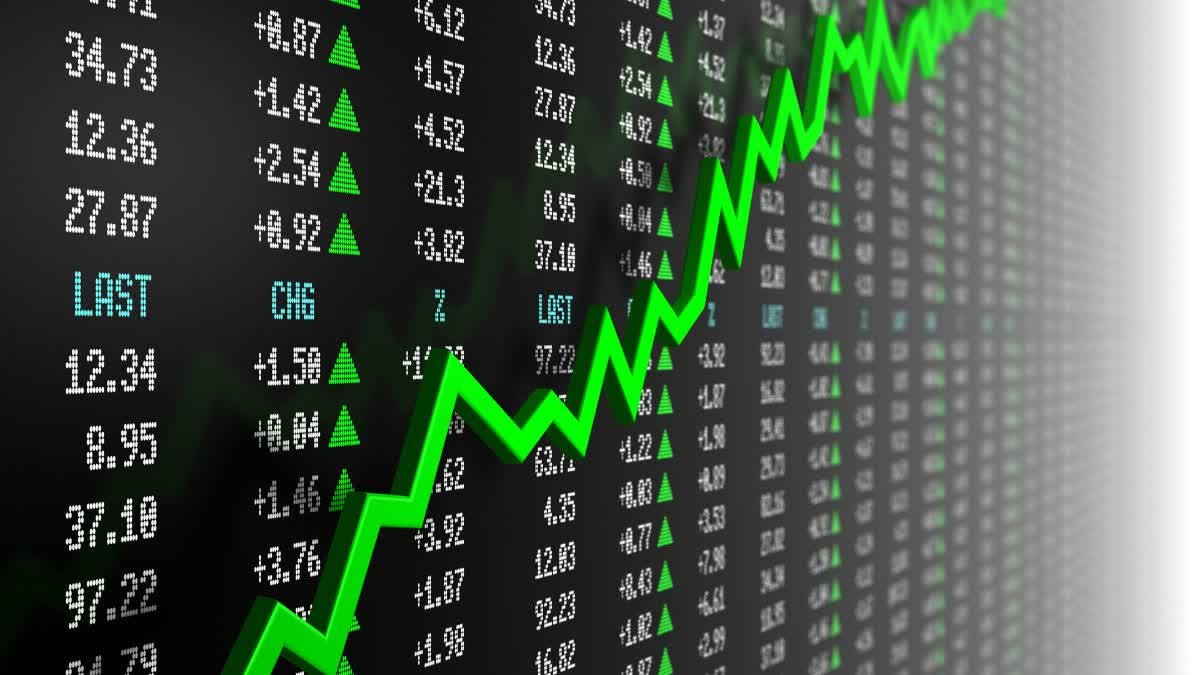 Indian Stock Market Opens Higher Despite Weak Global Cues; IT and Auto Stocks Lead the Rally