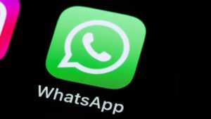 WhatsApp Tests New Status Caption Editing Feature With 15-Minute Limit for Android Users