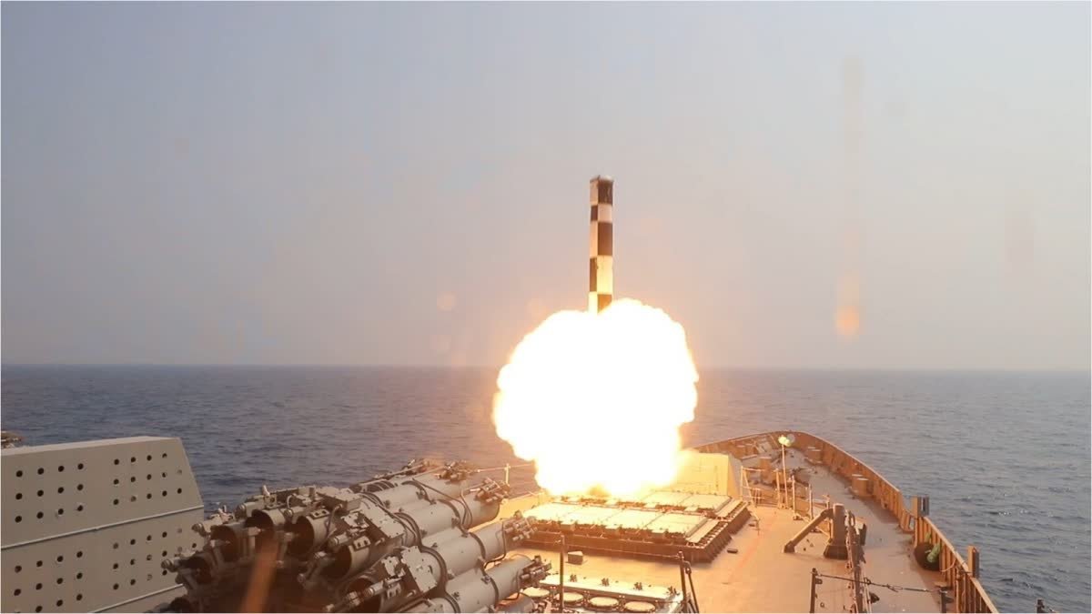 Houthi Missile Attack on Commercial Ship in Red Sea Leaves Six Dead